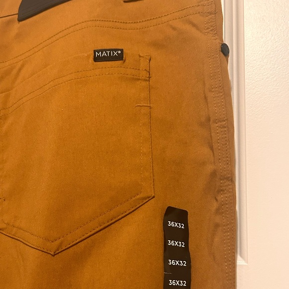 Men pants - Picture 2 of 4